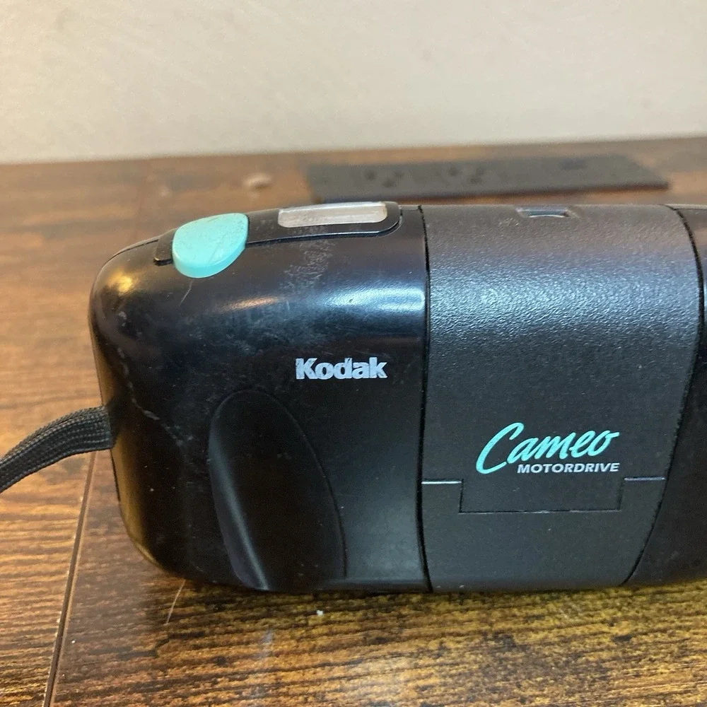 Kodak Cameo Motordrive 35mm Film‎ Camera Point And Shoot With Flash WORKING